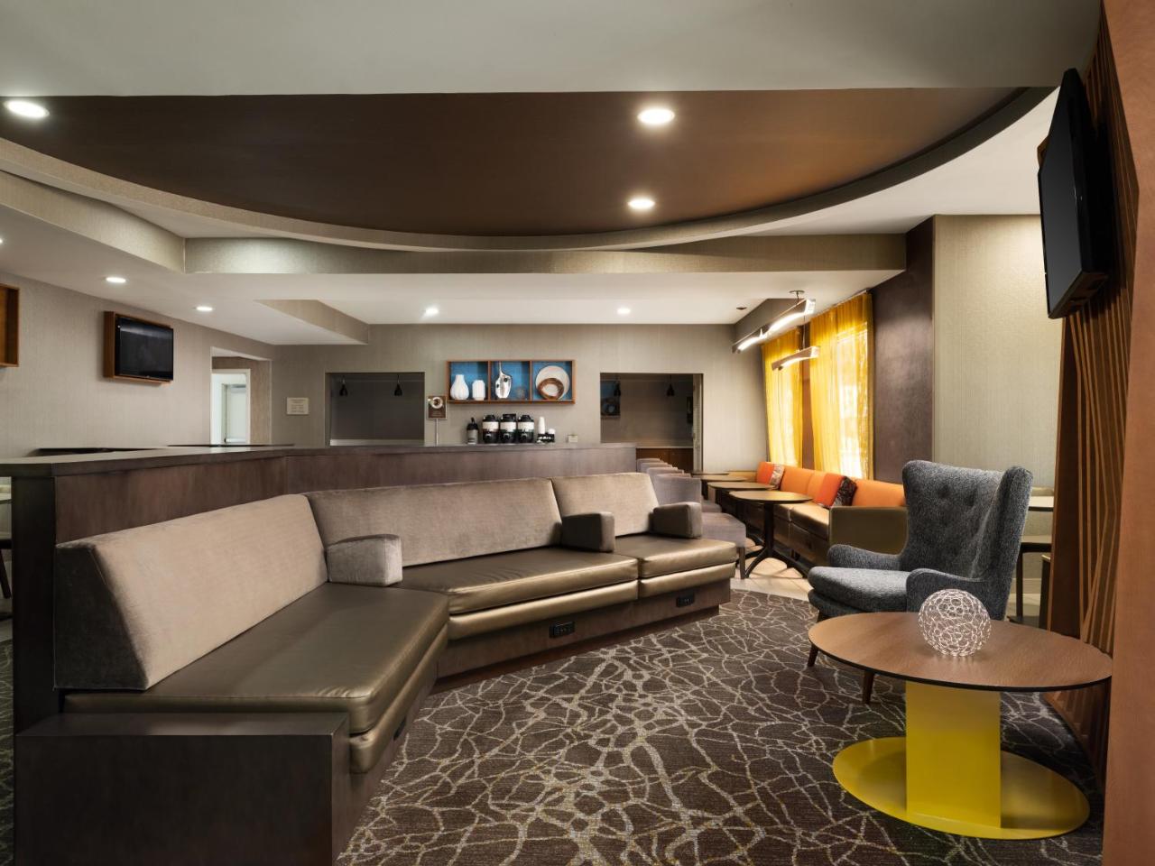 SpringHill Suites by Marriott Kansas City Overland Park photo 2