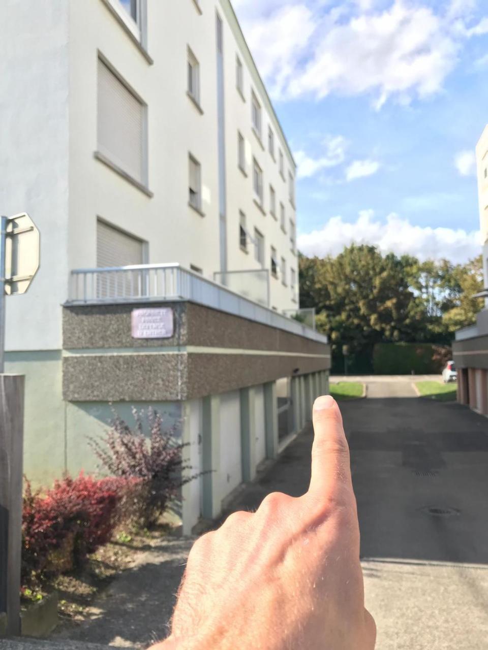 Studio T à 5mn euro airport avec terrasse - 2