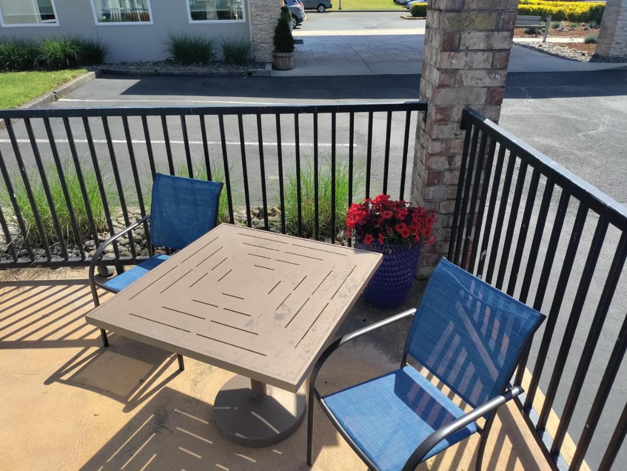 Holiday Inn Express Newberg By IHG photo 3