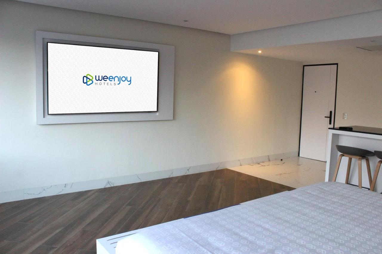 WeEnjoy Hotels Grand Prix Aeropuerto CDMX