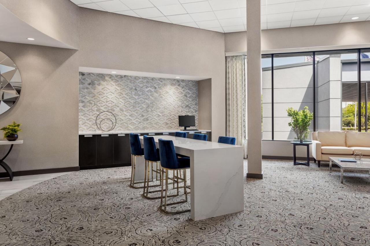 Delta Hotels Somerset photo 2