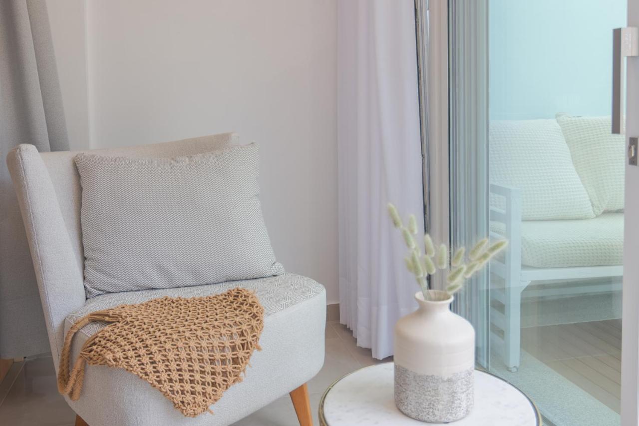 Tango Apartment On The Beach - 3