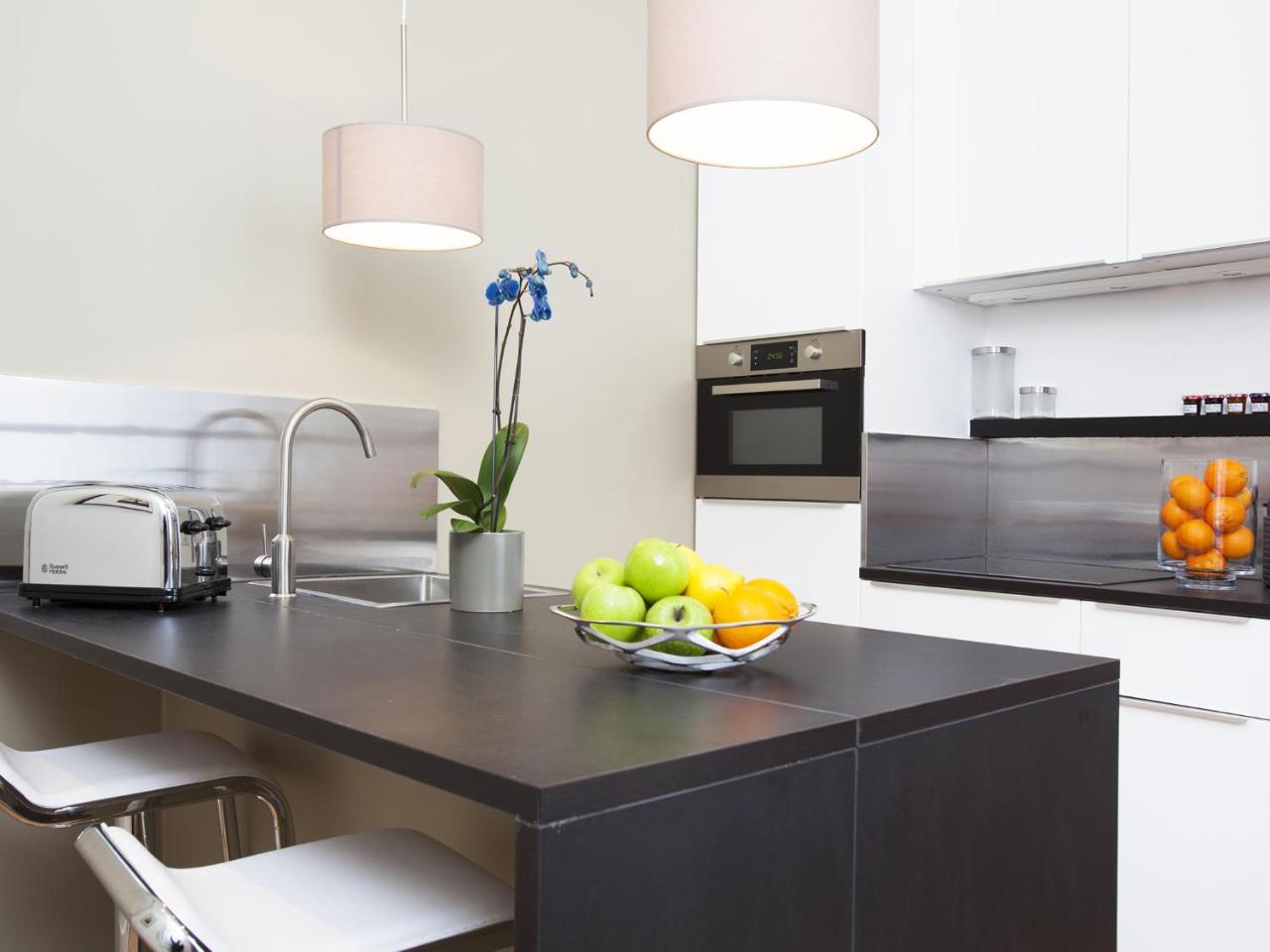 LivinParis - Luxury 2 Bedrooms Le Marais I photo 3