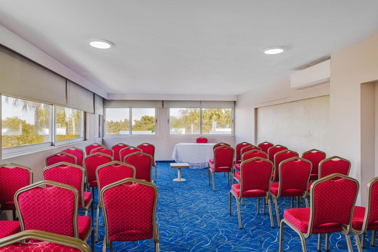 UPTOWN Büyük Anadolu Girne Hotel photo 4