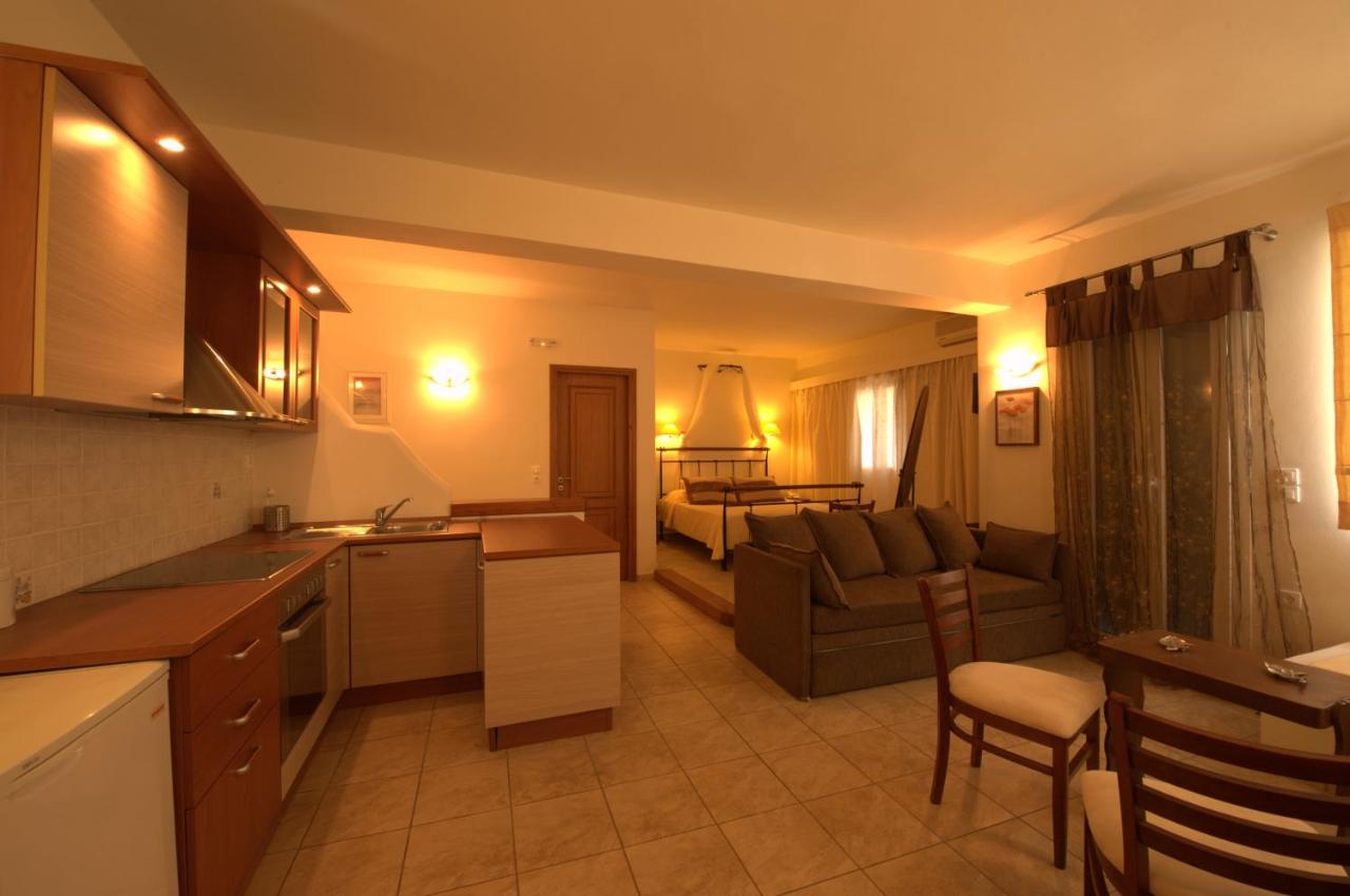 Summer Time - Tinos Apartments - 3