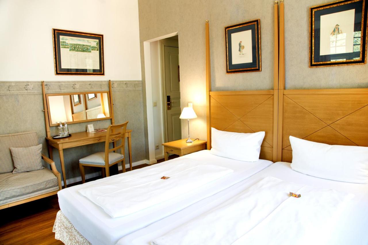 Hotel Kronprinz photo 2