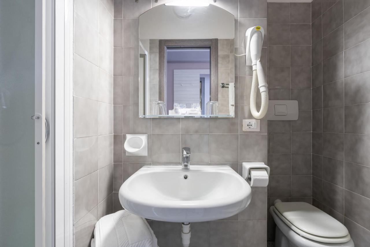 Hotel Danio Lungomare photo 2