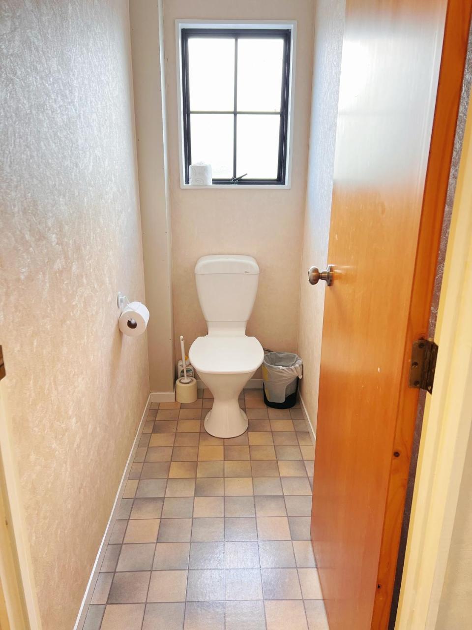 Kingswood Manor Motel photo 2