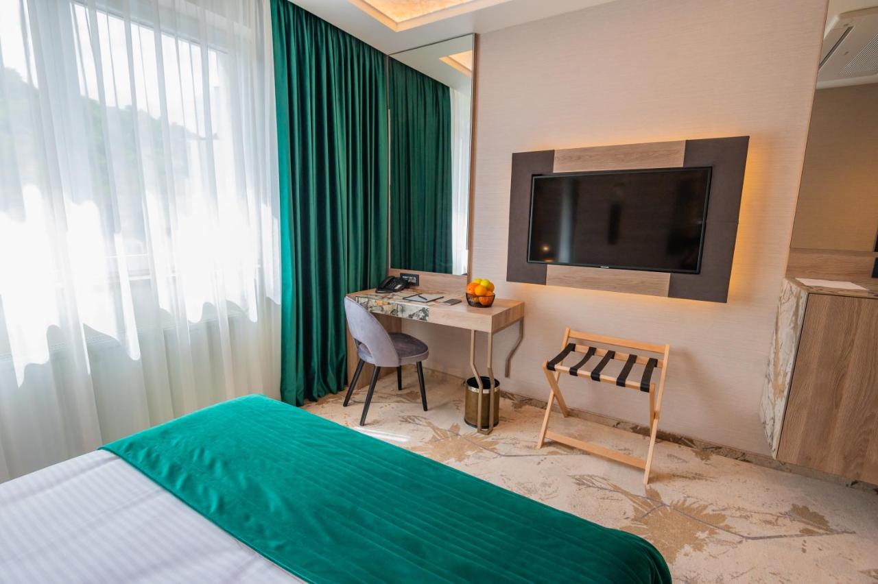 Hotel Codrişor photo 3