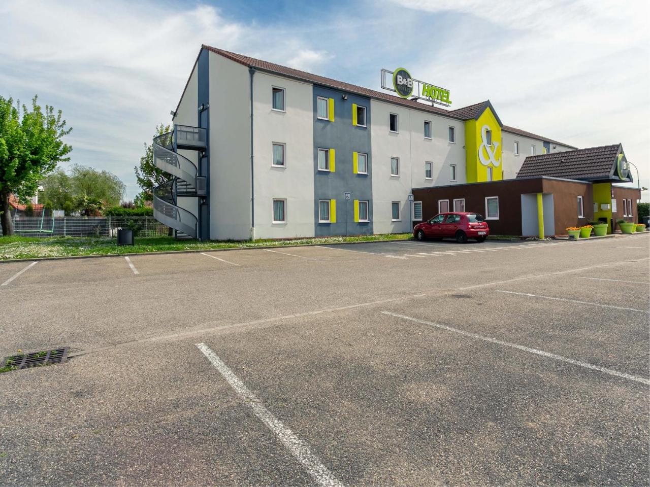B&B HOTEL Strasbourg Nord Artisans - 2