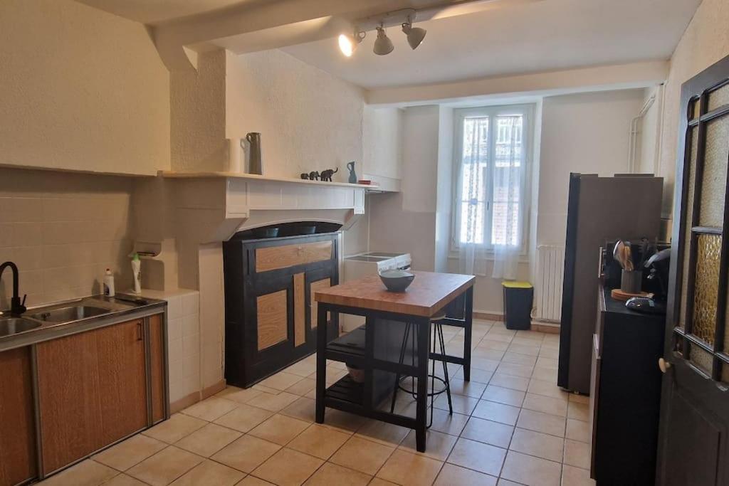 Spacieuse Maison de ville - Quartier Calme - 10 Personnes - 4