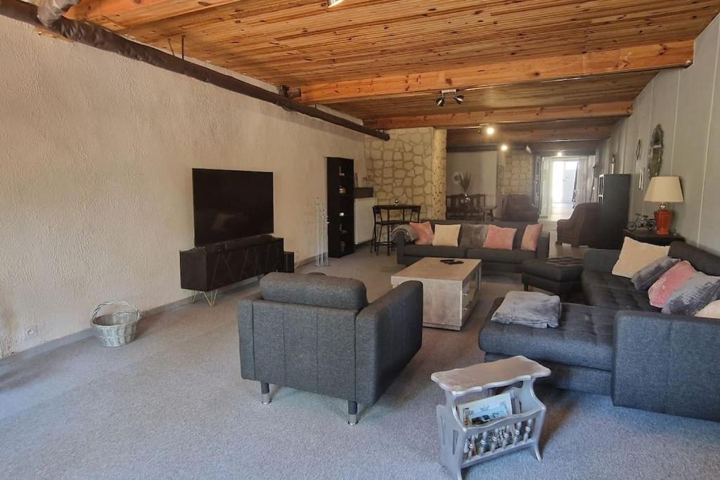 Spacieuse Maison de ville - Quartier Calme - 10 Personnes - 6