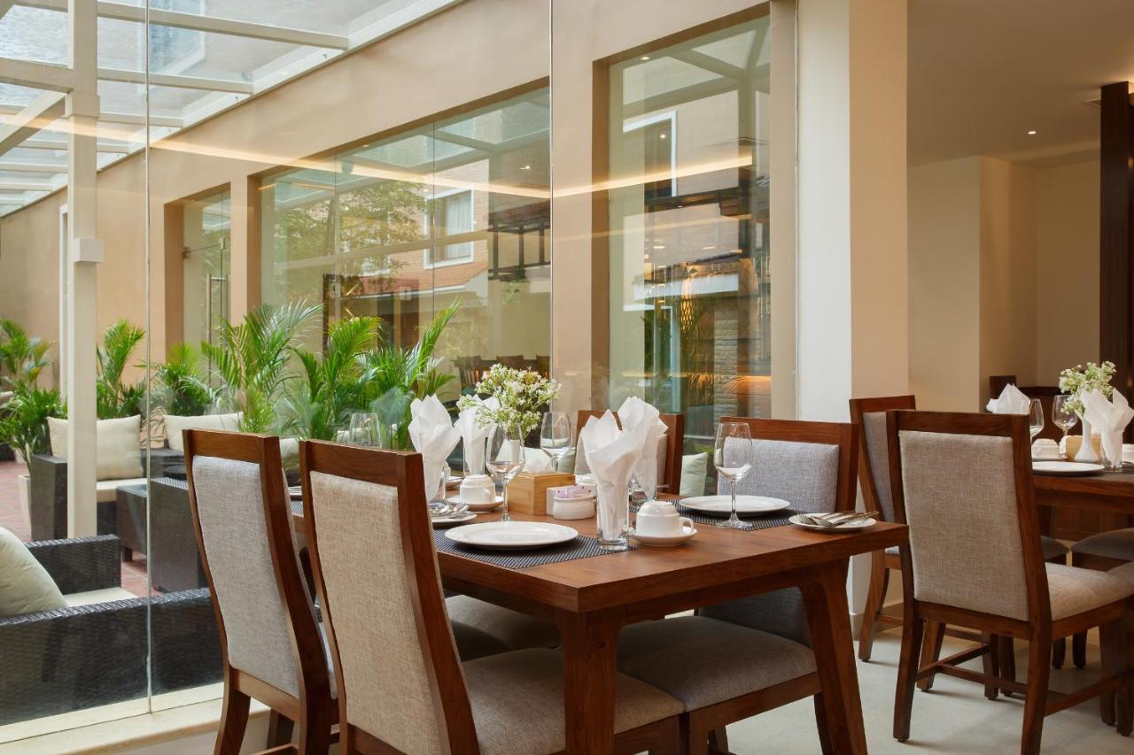 Hotel Thrive, A Tropical Courtyard photo 3