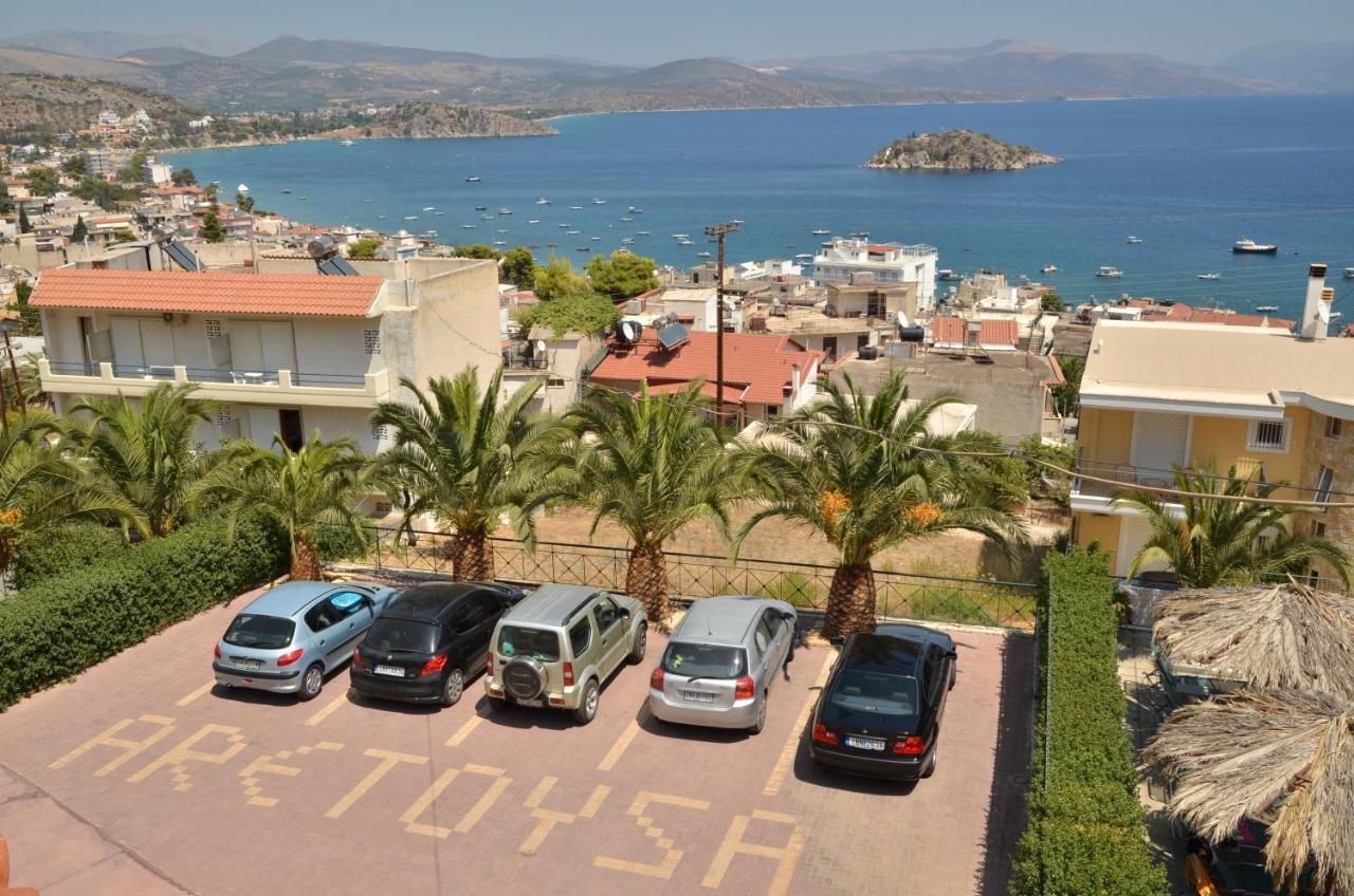 Aretousa photo 3