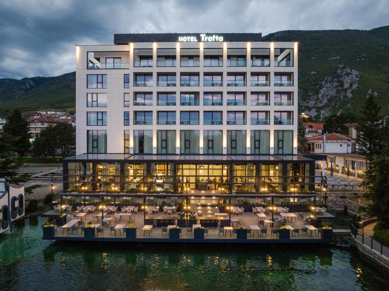Hotel Trofta