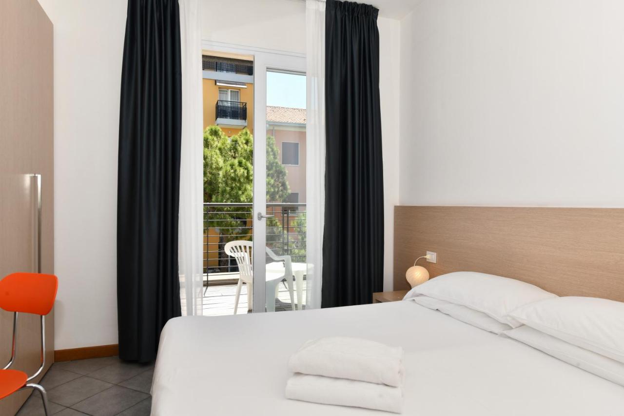 Hotel Eden - 4