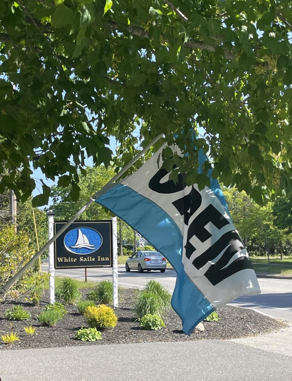 White Sails Inn - 2