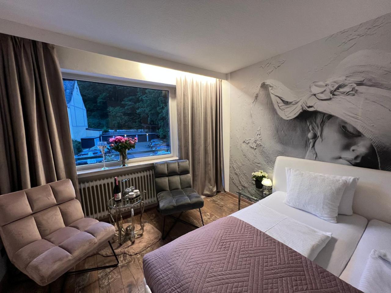 Hotel Schwanenweiher Bad Bertrich photo 3