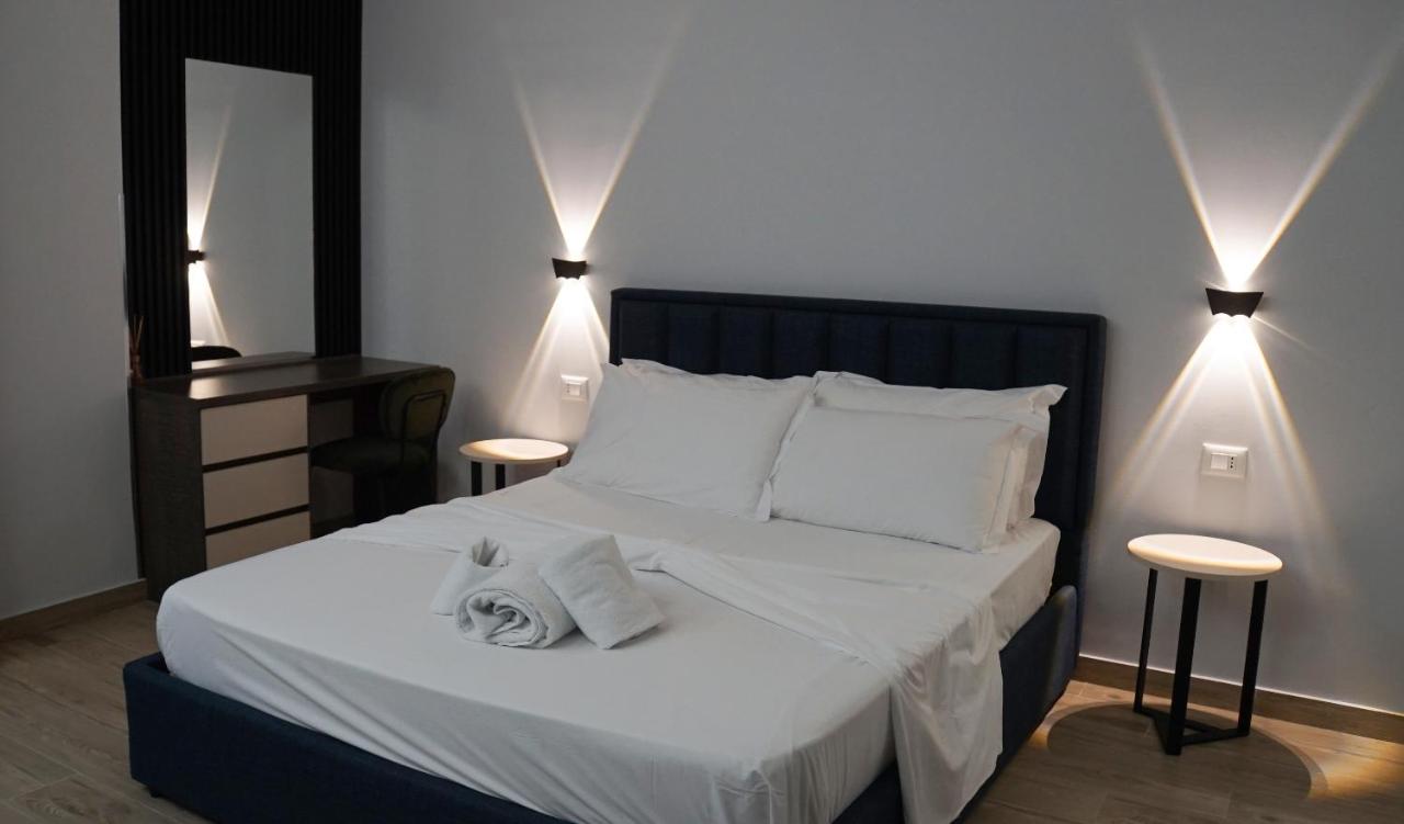 Palm Side Hotel photo 4