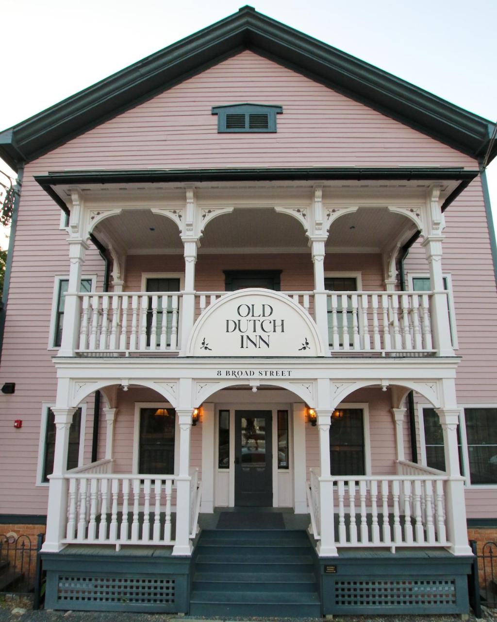 Old Dutch Inn