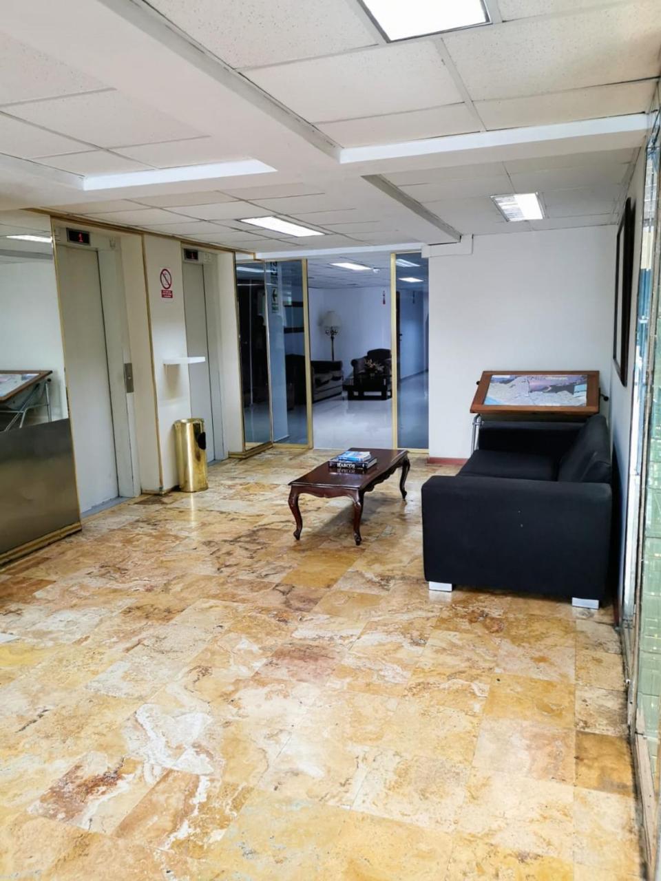 Epiqus Hotel photo 4