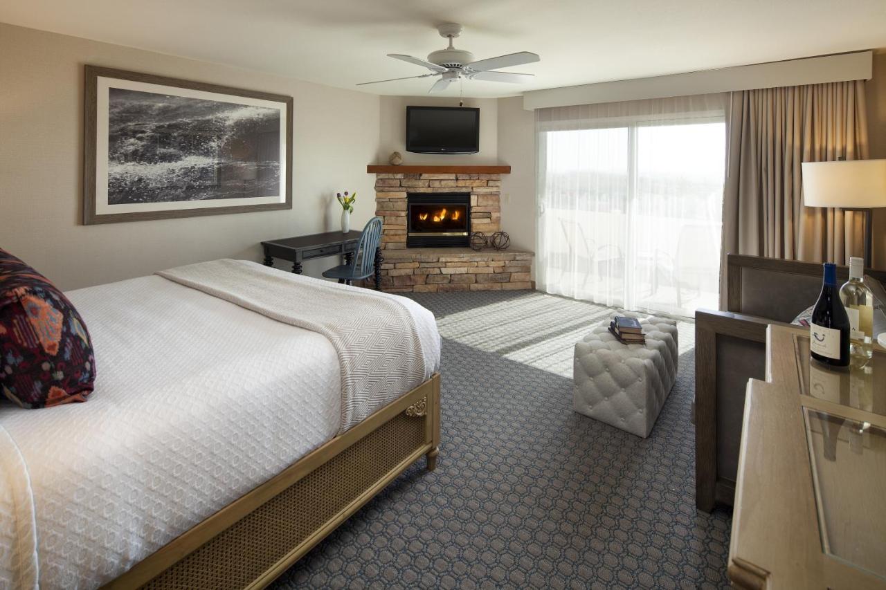 Spyglass Inn photo 4