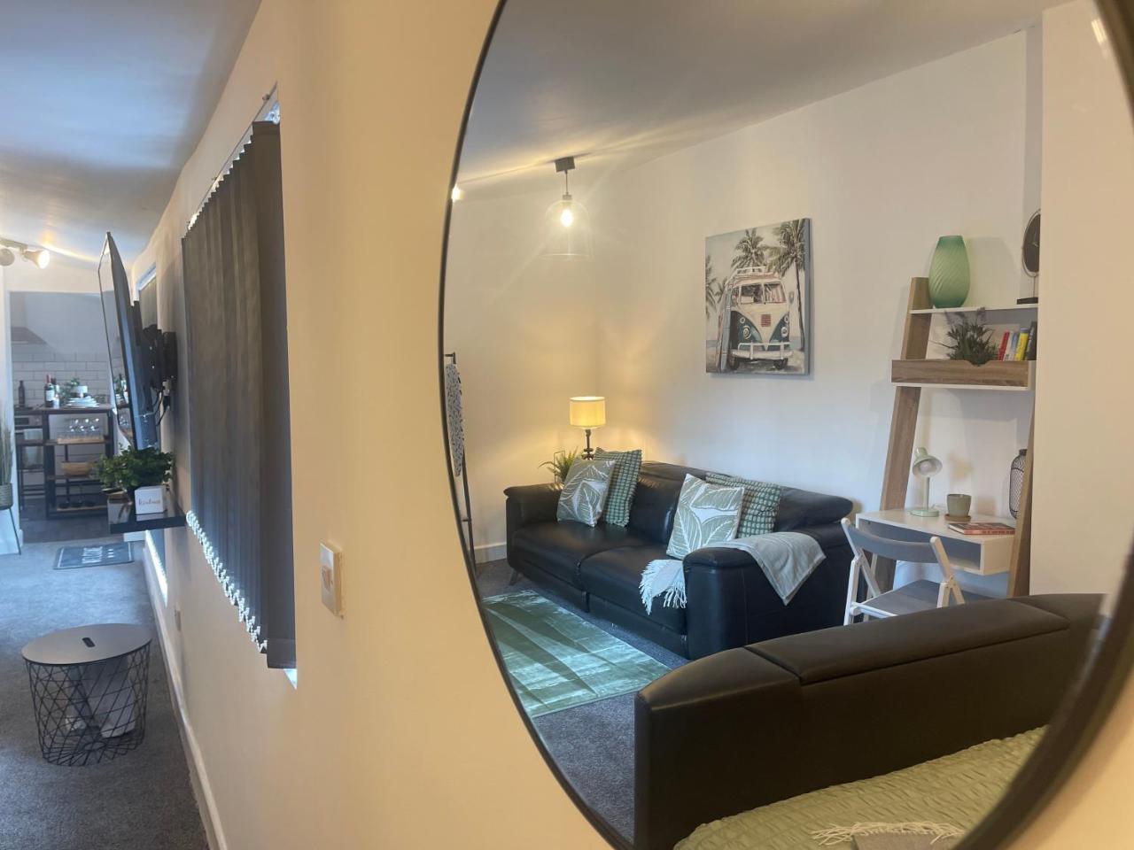 Cute+Cozy Guesthouse for 2 +secure offroad parking - 5