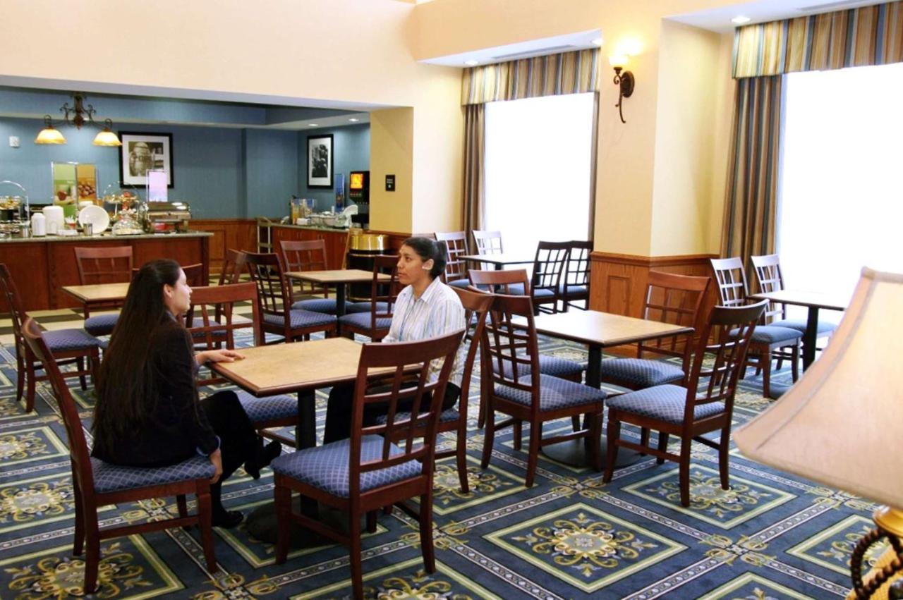 Hampton Inn Dallas-Rockwall photo 3