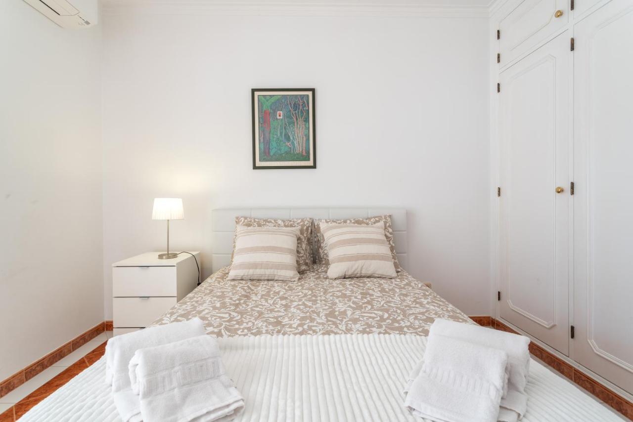 Host Wise - Amazing Sunny Flat - Swimming Pool & Terrace - 4