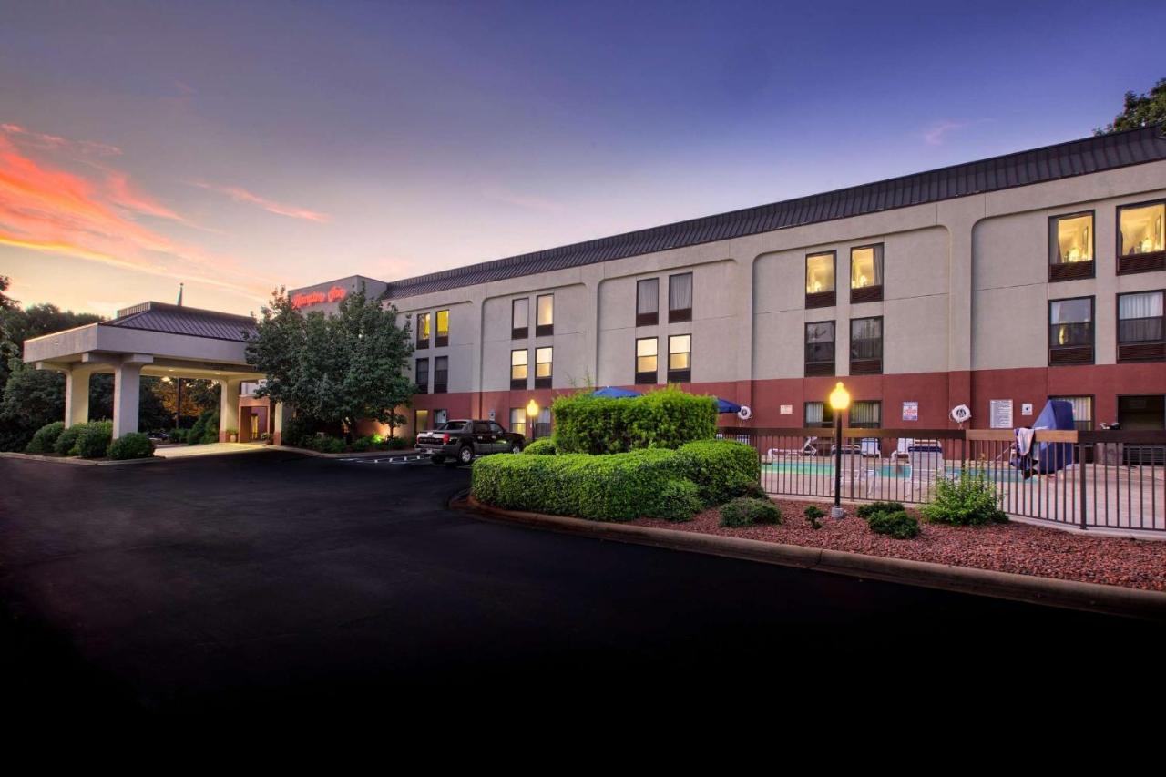 Hampton Inn Raleigh/Garner photo 3
