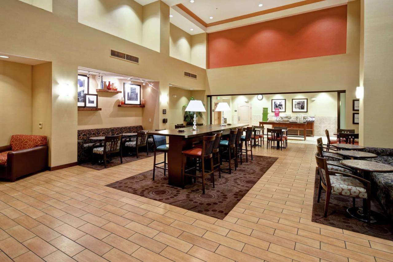 Photo - Hampton Inn & Suites Folsom