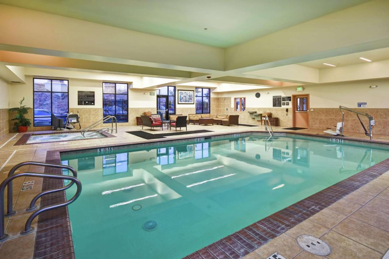 Photo - Hampton Inn & Suites Folsom