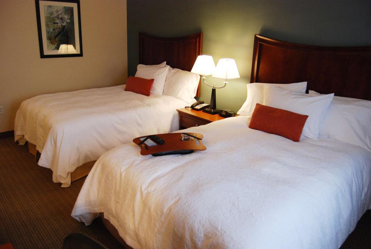 Hampton Inn & Suites Folsom photo 4
