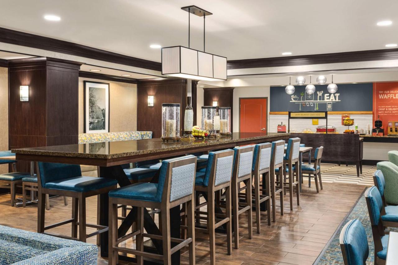 Photo - Hampton Inn New Albany