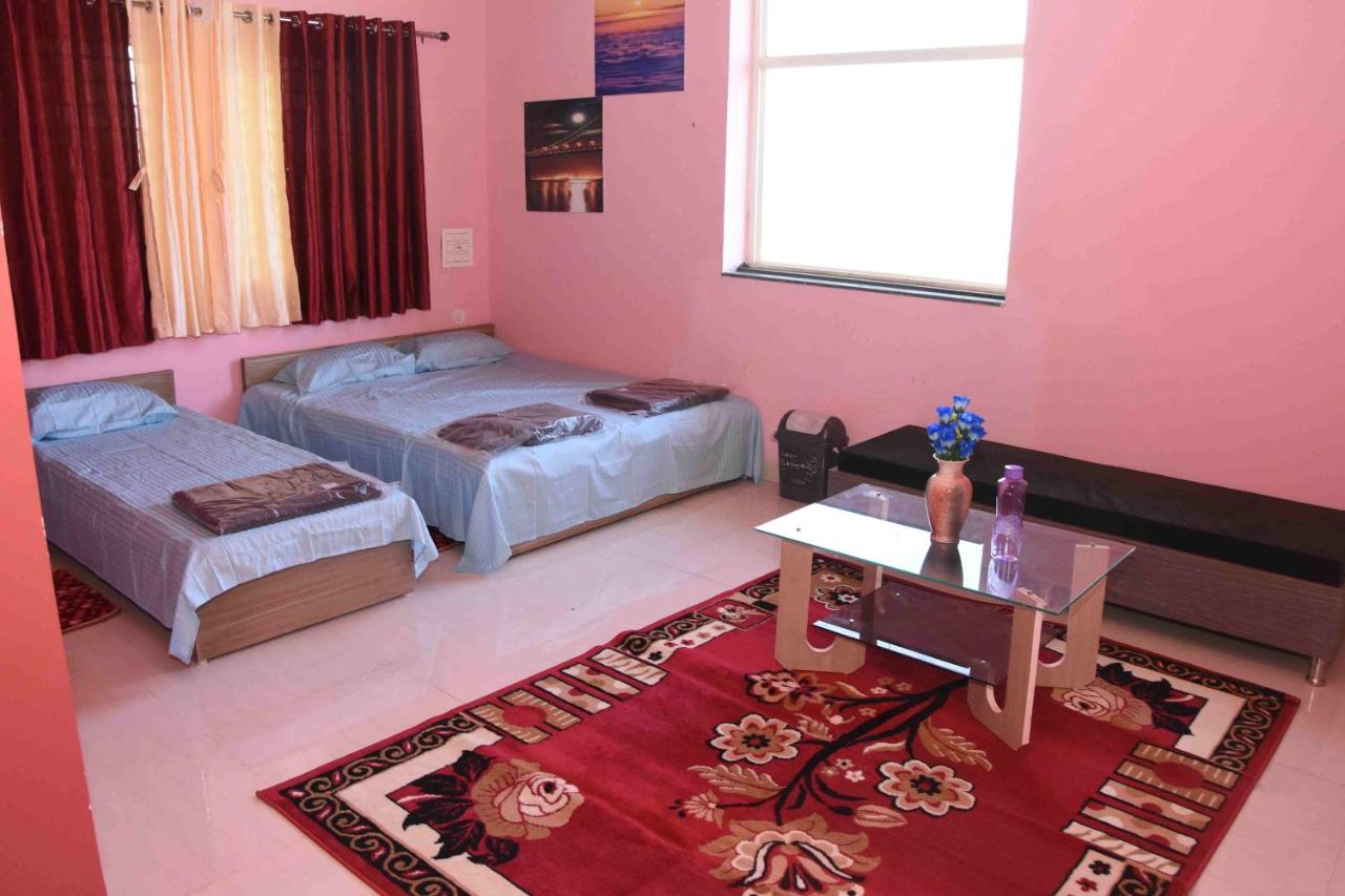 H P HomeStay photo 2