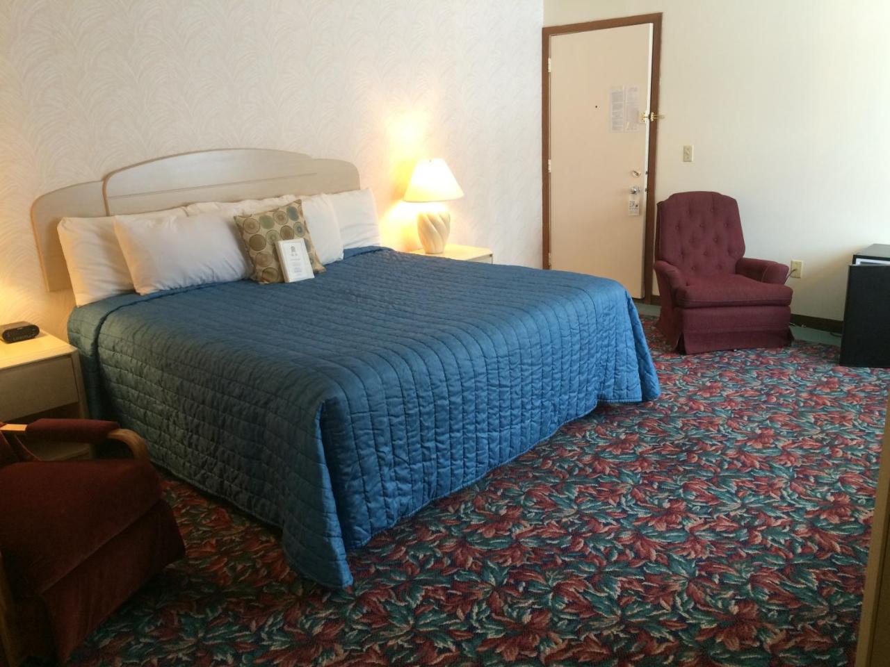 Cedar Motor Inn photo 4