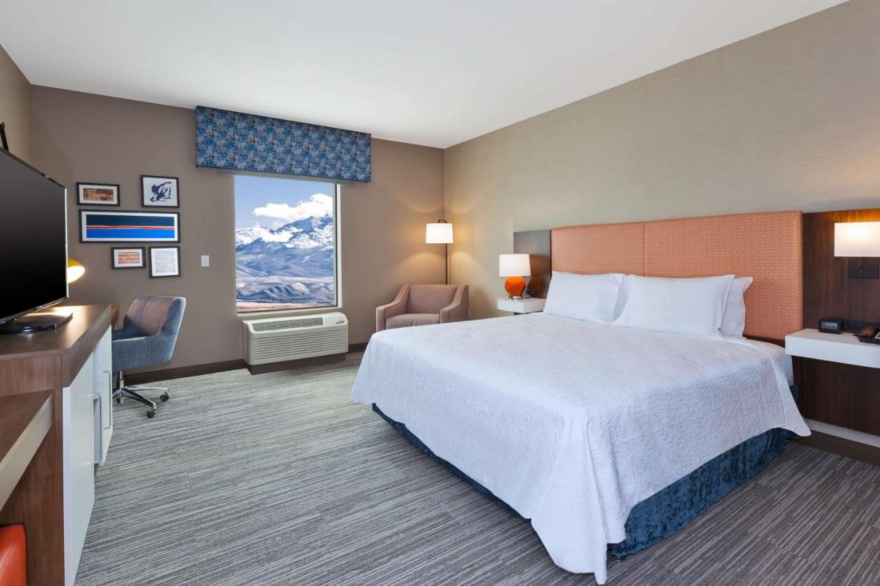 Hampton Inn and Suites Wells photo 2
