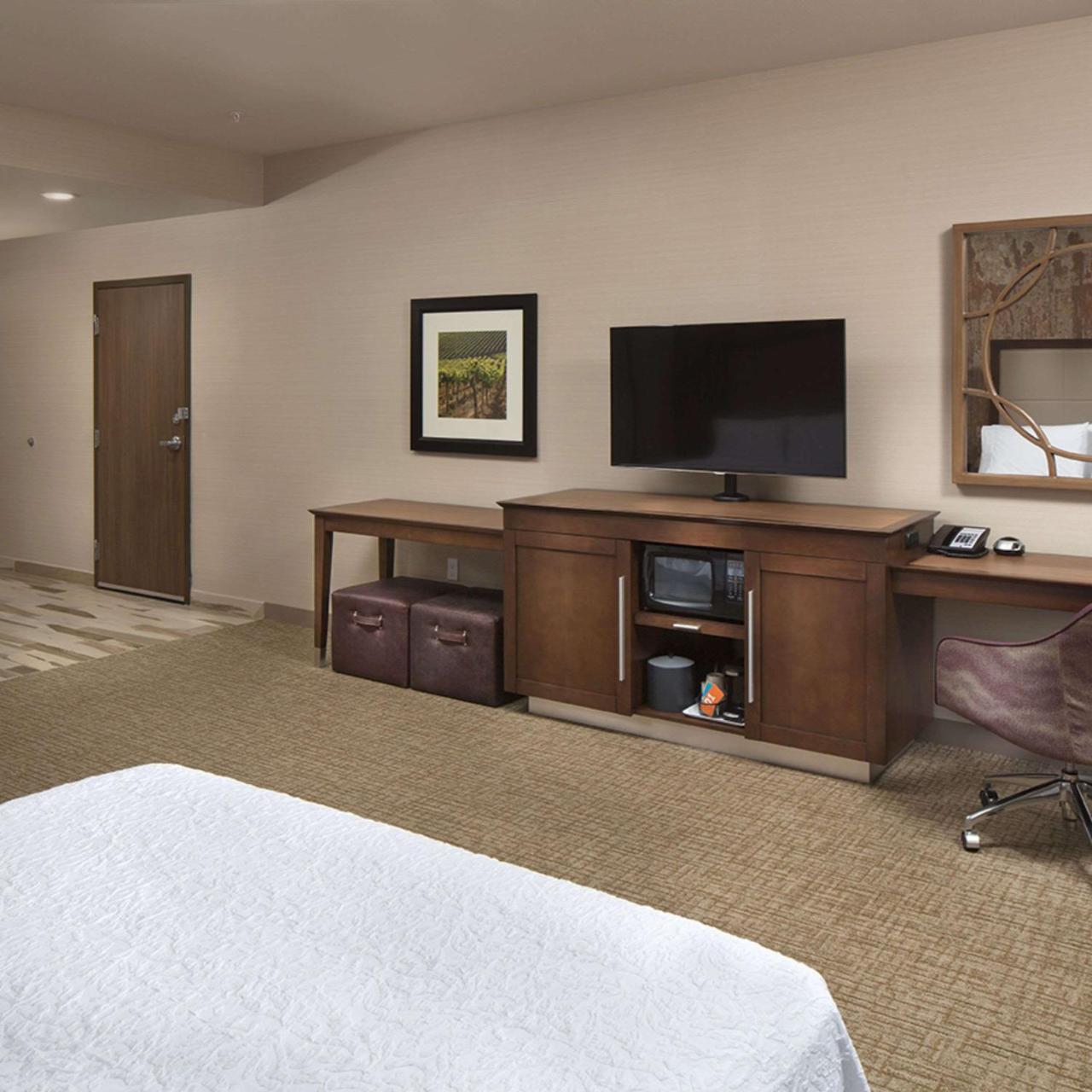 Hampton Inn & Suites by Hilton Murrieta Temecula photo 2