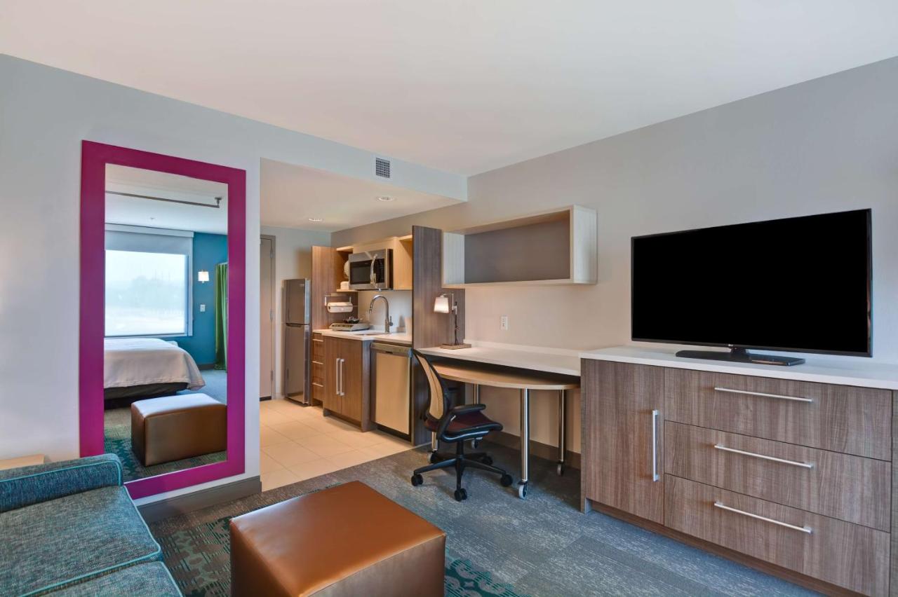 Home2 Suites by Hilton Williston Burlington photo 2