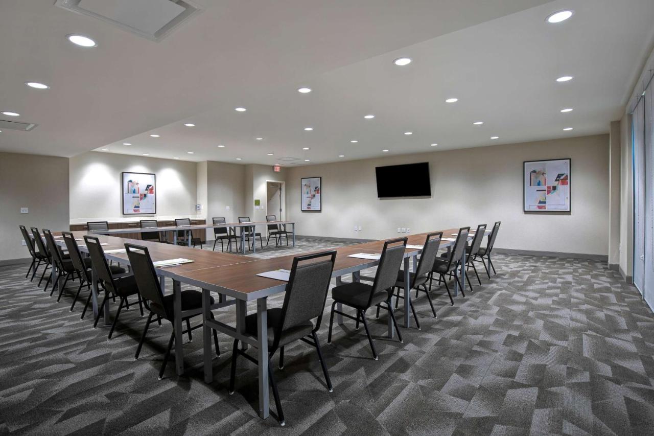 Home2 Suites by Hilton Dallas Lewisville photo 3
