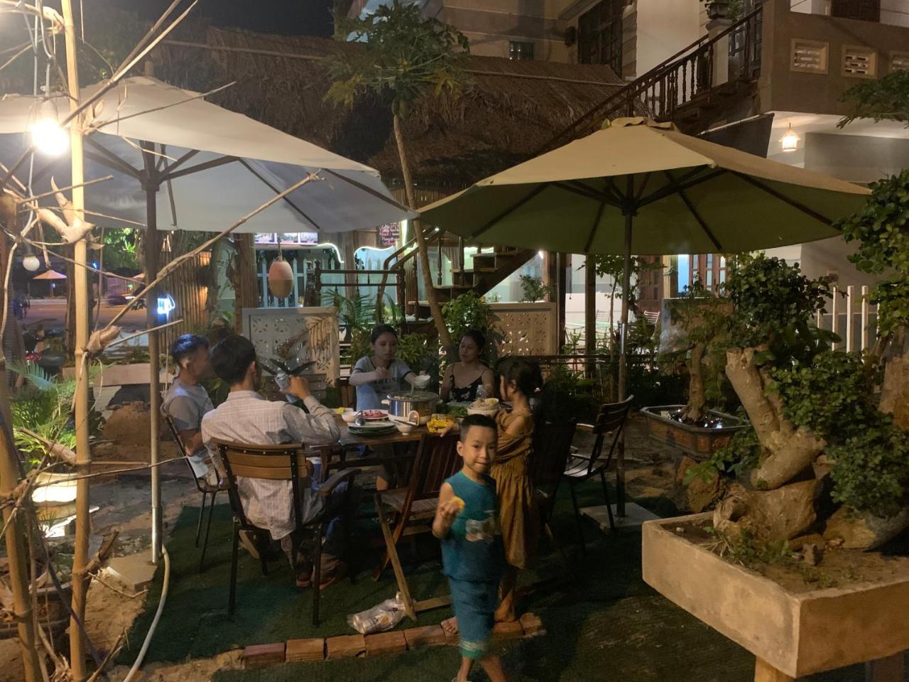 Hoi An Sea Sunset Villa & Bar photo 3