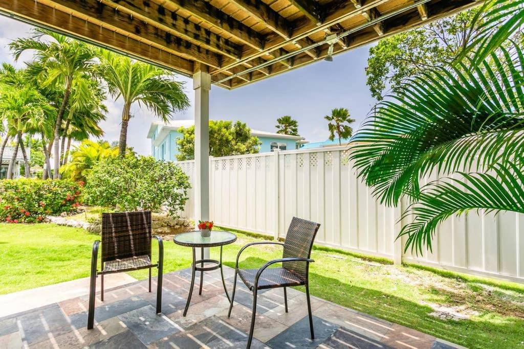 Beach Living at Island Pine Villas BLP photo 2