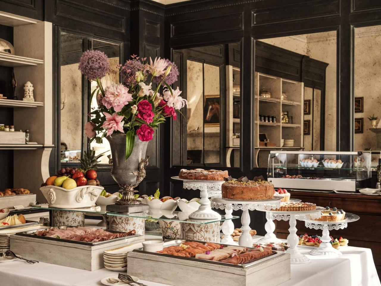 Villa di Piazzano - Small Luxury Hotels of the World photo 2