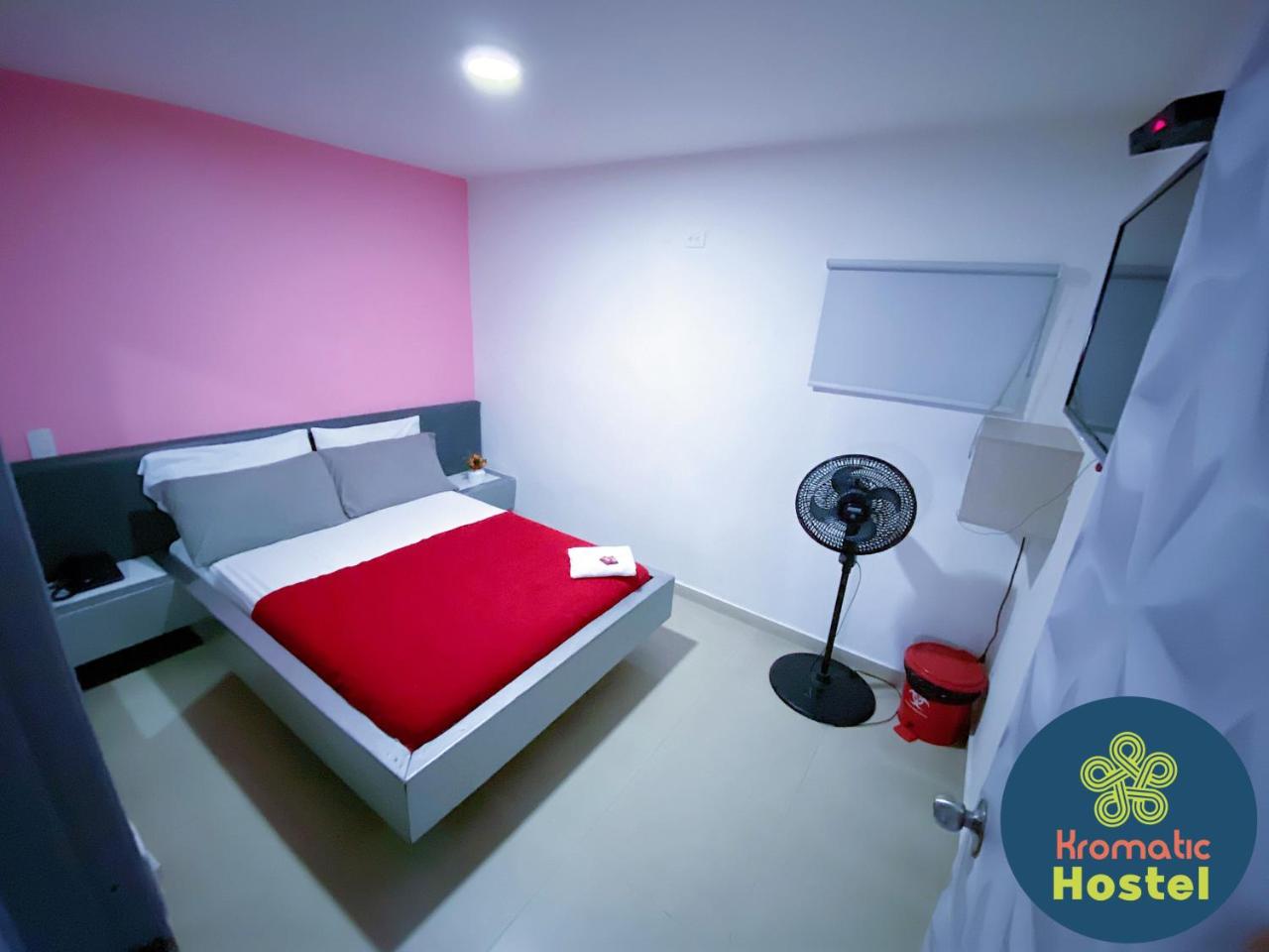 Kromatic Hostel photo 2