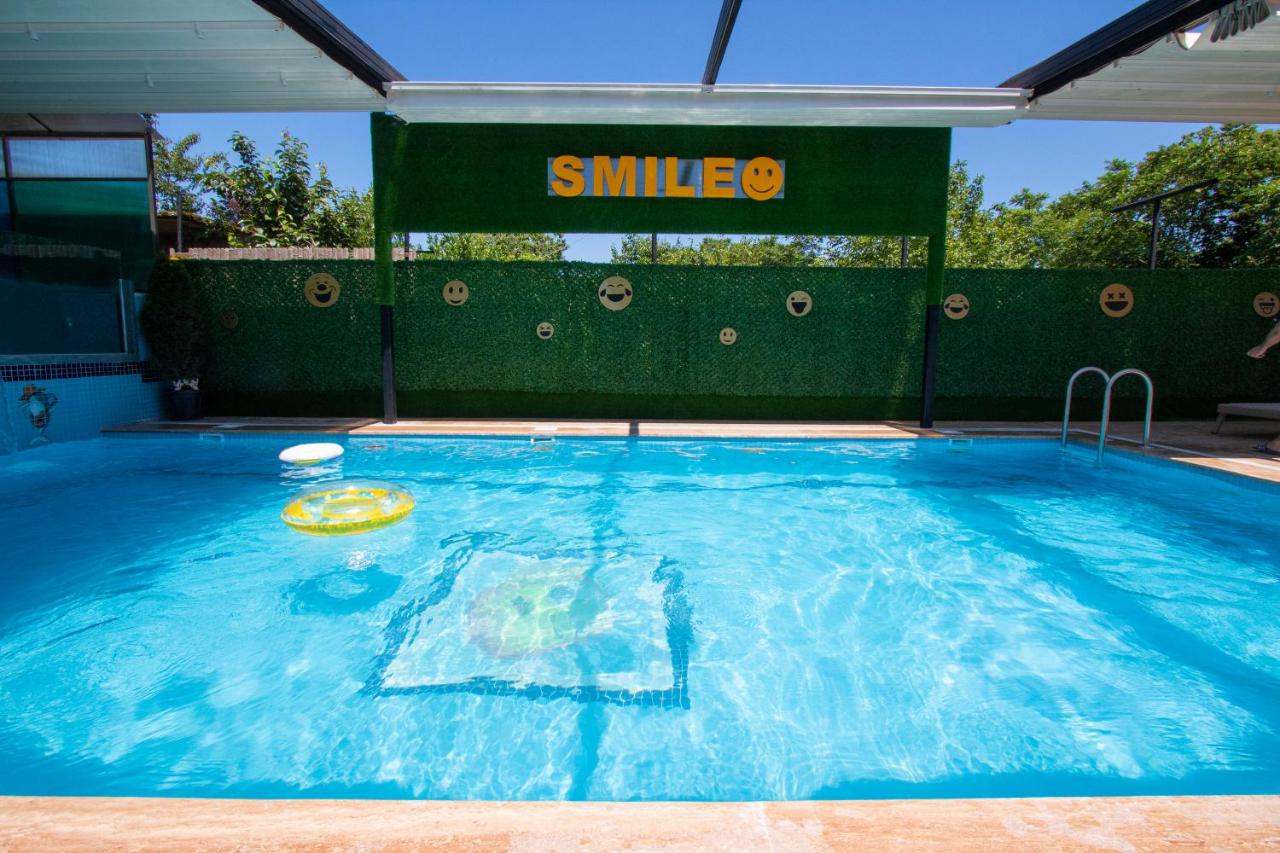 Hotel Smile photo 3