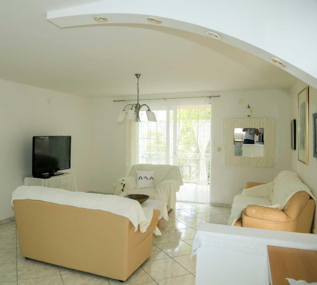 Adrian-Apartments-51511-Malinska-Otok-Krk Primorska 21 - 6
