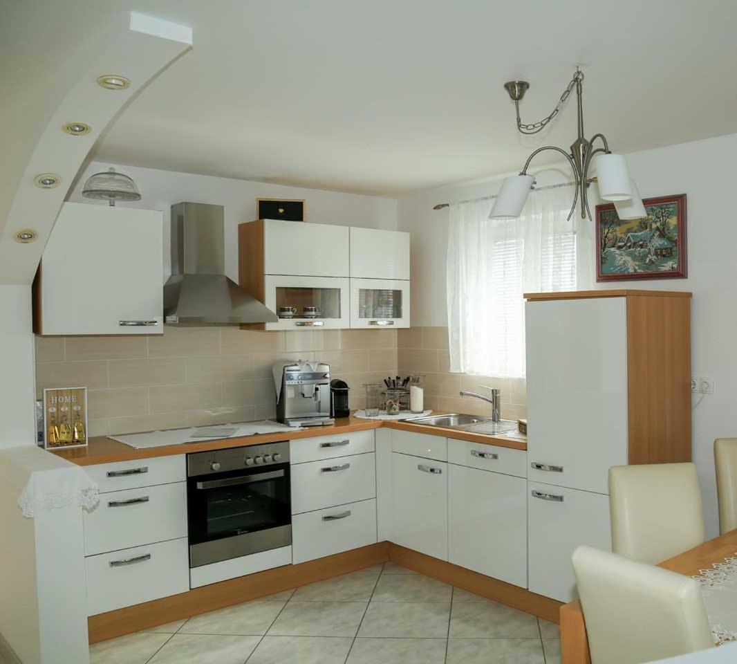 Adrian-Apartments-51511-Malinska-Otok-Krk Primorska 21 - 4