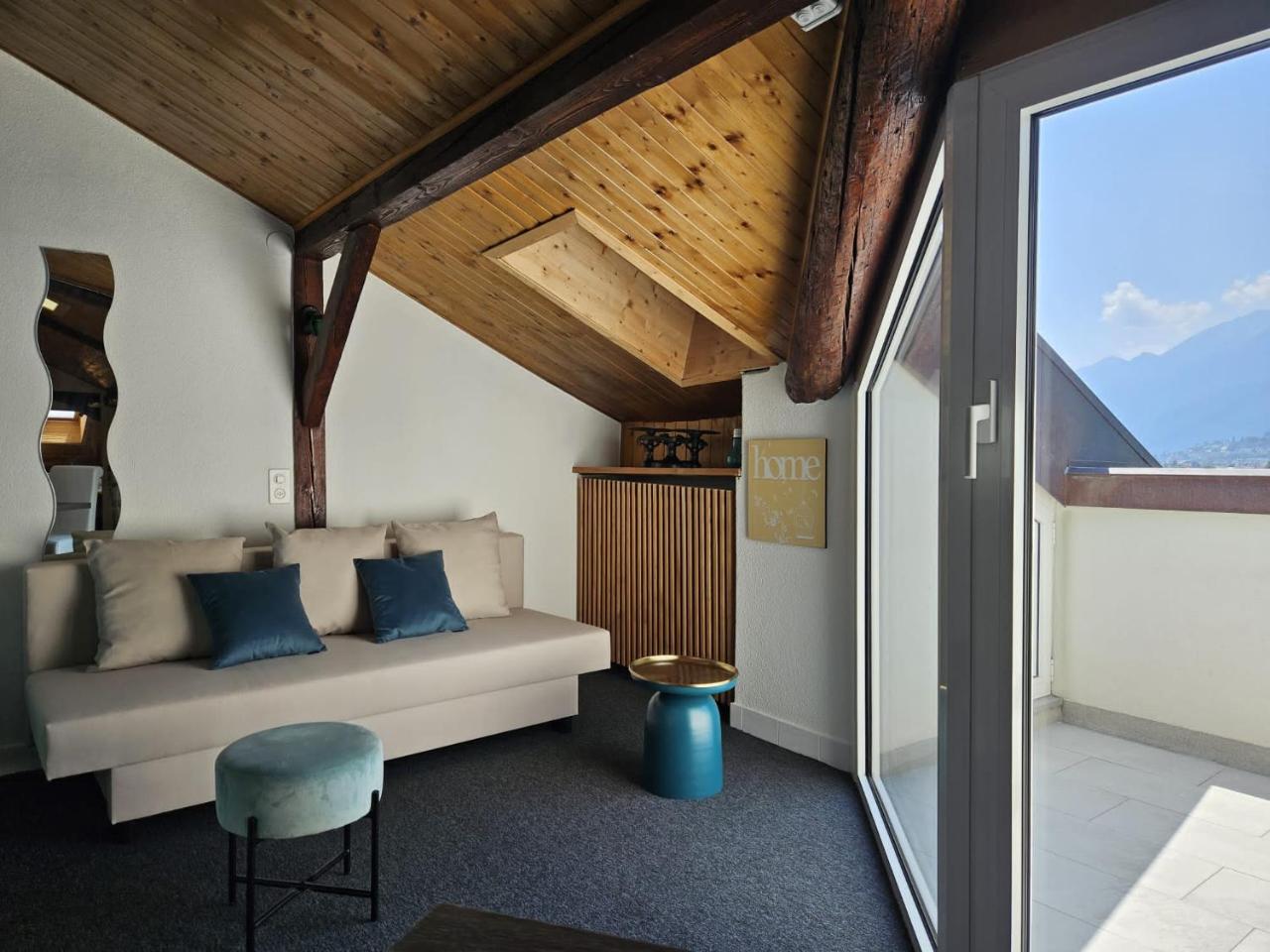 @ Home Hotel Locarno photo 4