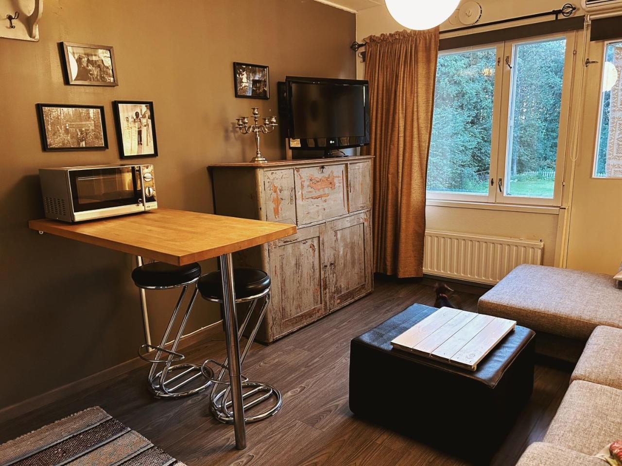 Wanha Koulu Tahko 2h Huone, Sauna, Minikeittiö, Rinteet Spa Ravintola 6km, Sali, Wifi, Lemmikit OK, Edukas - 3