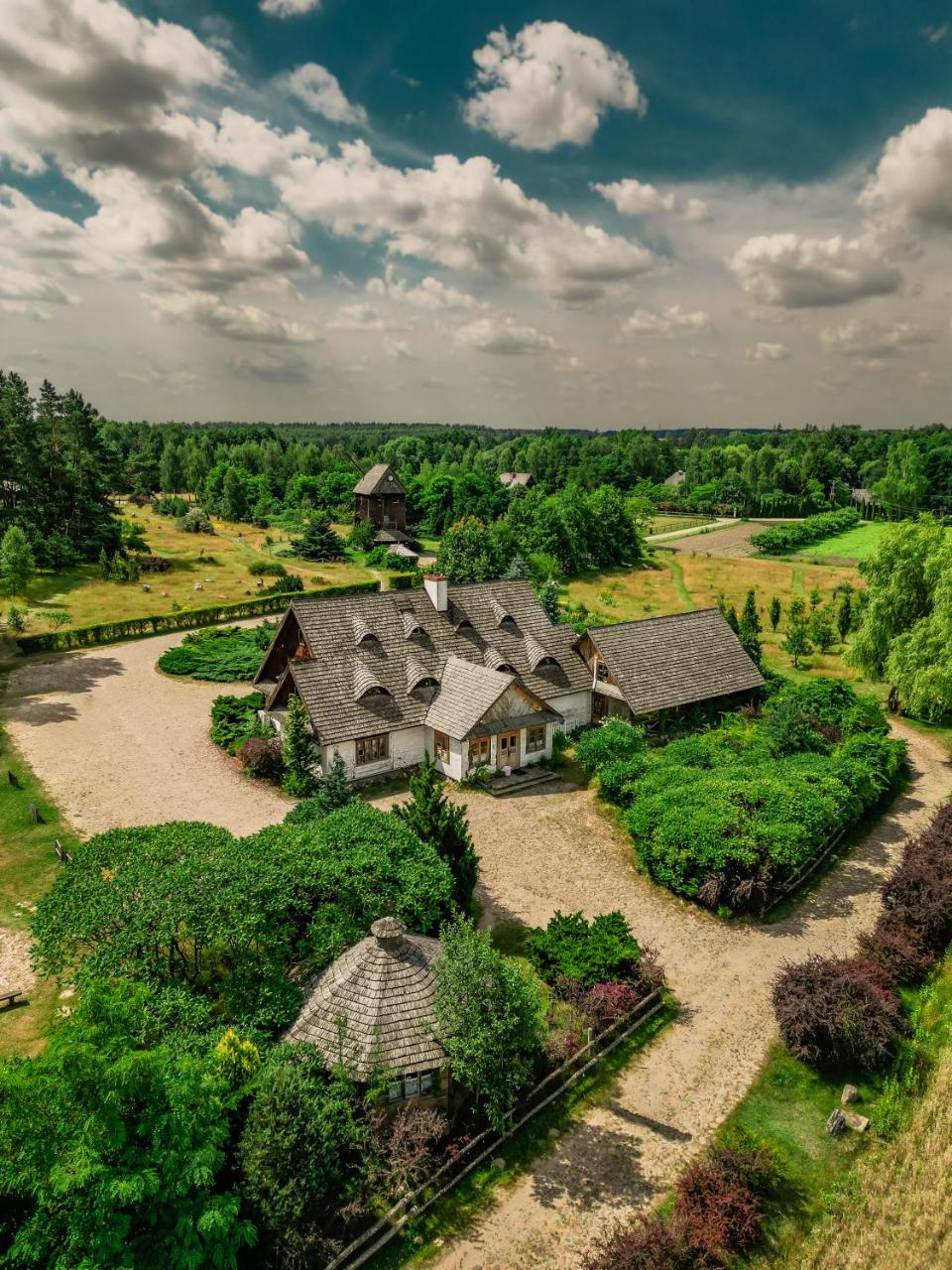 Pensjonat Uroczysko Zaborek - 4
